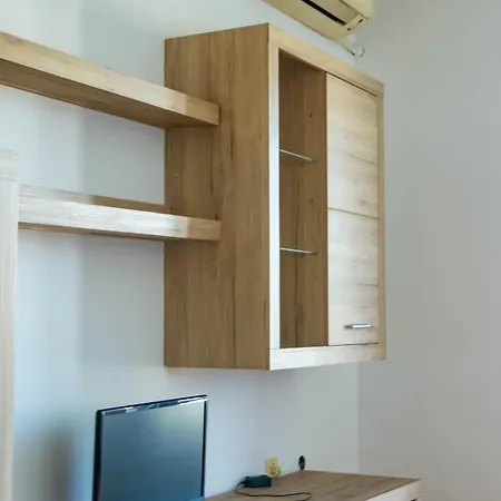Prime Location With Free Parking Apartment Sofia